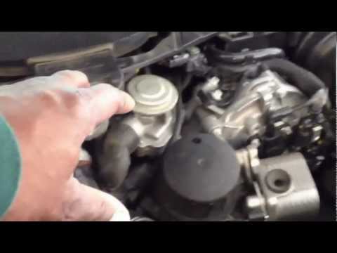 Как заменить масло в двигателе и масленый фильтр на Mercedes C300