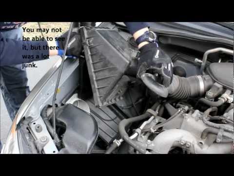 Как заменить воздушный фильтр двигателя на Subaru Impreza